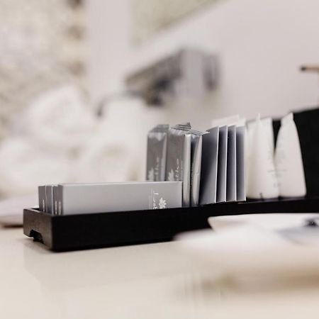 White Stylish Apartment 3 Vico Equense Bagian luar foto