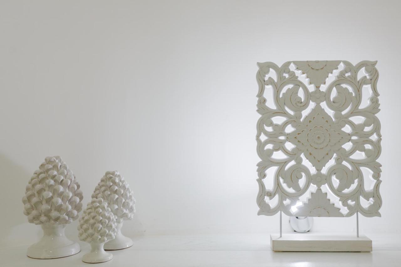White Stylish Apartment 3 Vico Equense Bagian luar foto